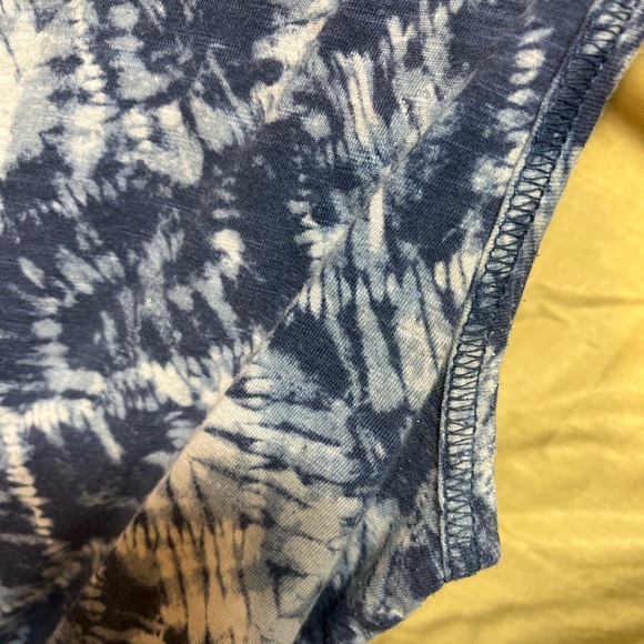 Eddie Bauer tank. Reduced to sell!!! - Picture 2 of 4